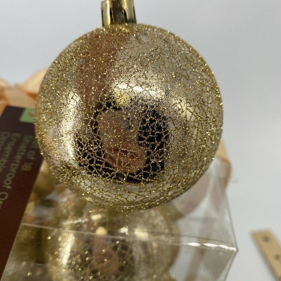 Ellsworth Avenue Christmas Ornaments Shatterproof Kugel Crackle Gold 3” Set 18 - Picture 5 of 6
